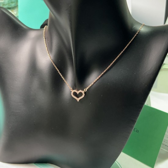 Tiffany & Co. Gold Heart Necklace For Women Pendant Jewellery