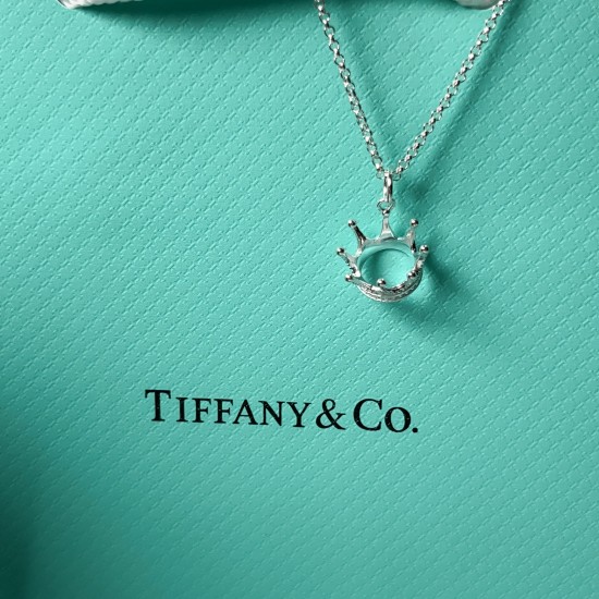 Tiffany & Co. Silver Crown Necklace For Women Jewellery