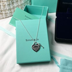 Tiffany & Co.Silver Love key Necklace For Women Pendant Jewellery 