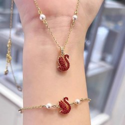 5683933 Swarovski Iconic Swan Gold Red Necklace Jewelry