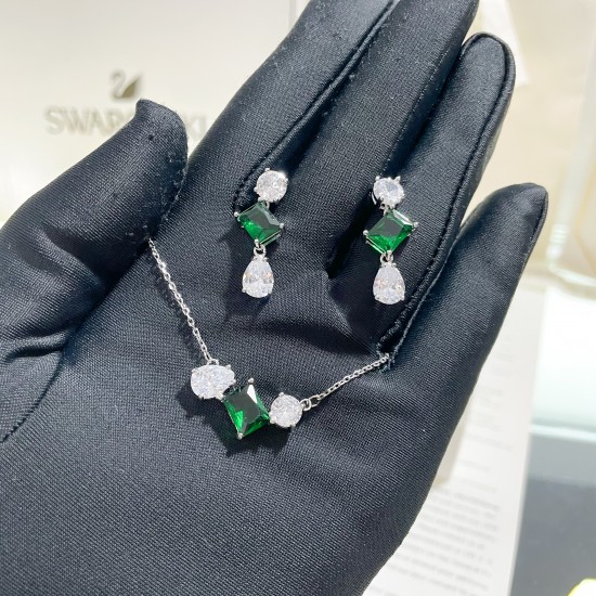 5668278 Swarovski Mesmera Silver Green Necklace Jewelry