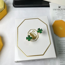 Swarovski Ldyllia Green Four-Leaf Clover Stud Earrings For Women Jewelry 5666236 